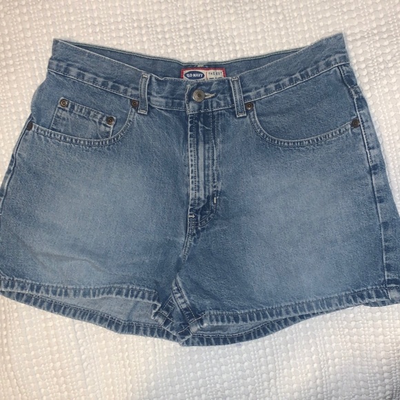 JEAN SHORTS - Picture 1 of 3